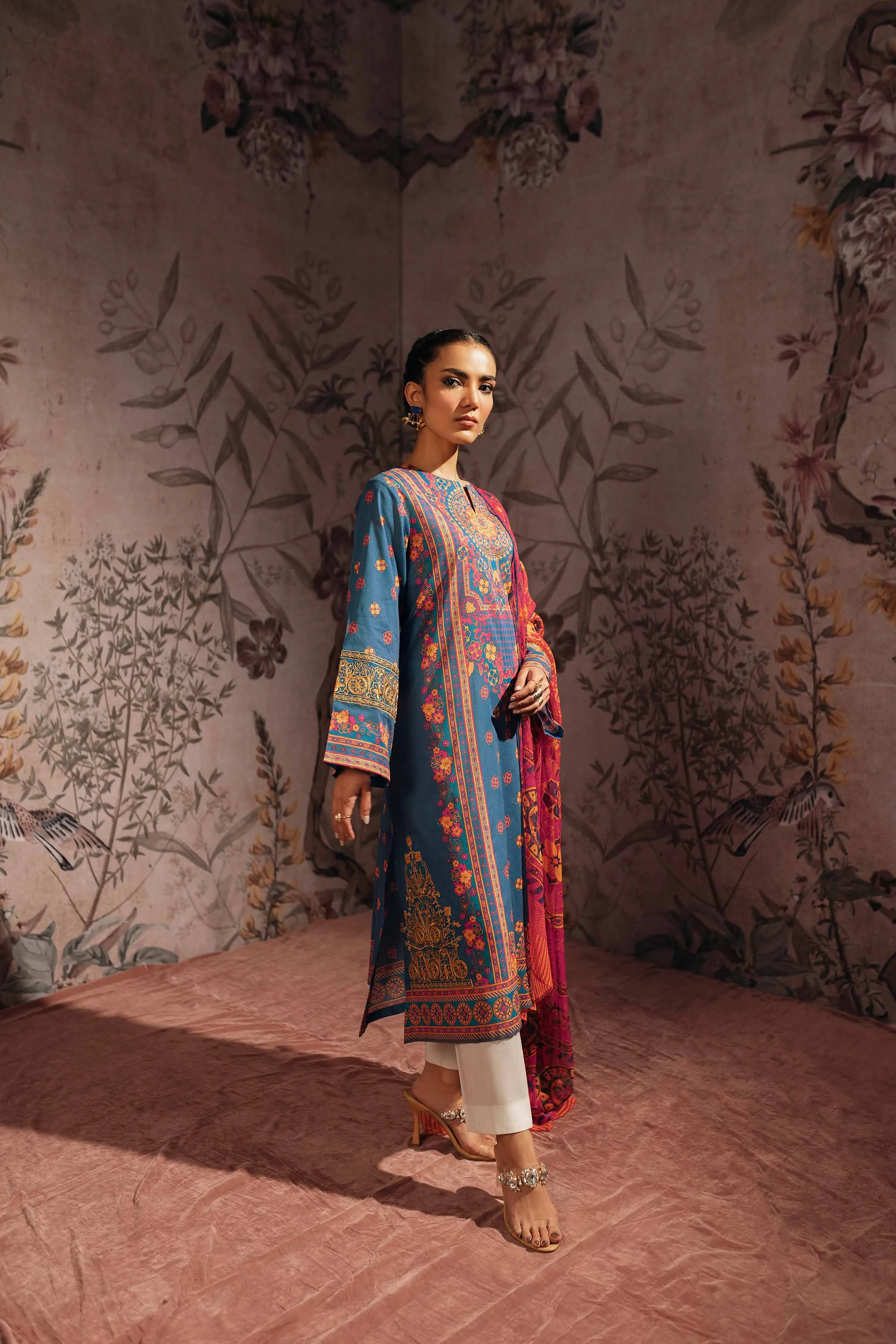 2 Piece - Digital Printed Embroidered Suit - 42301244