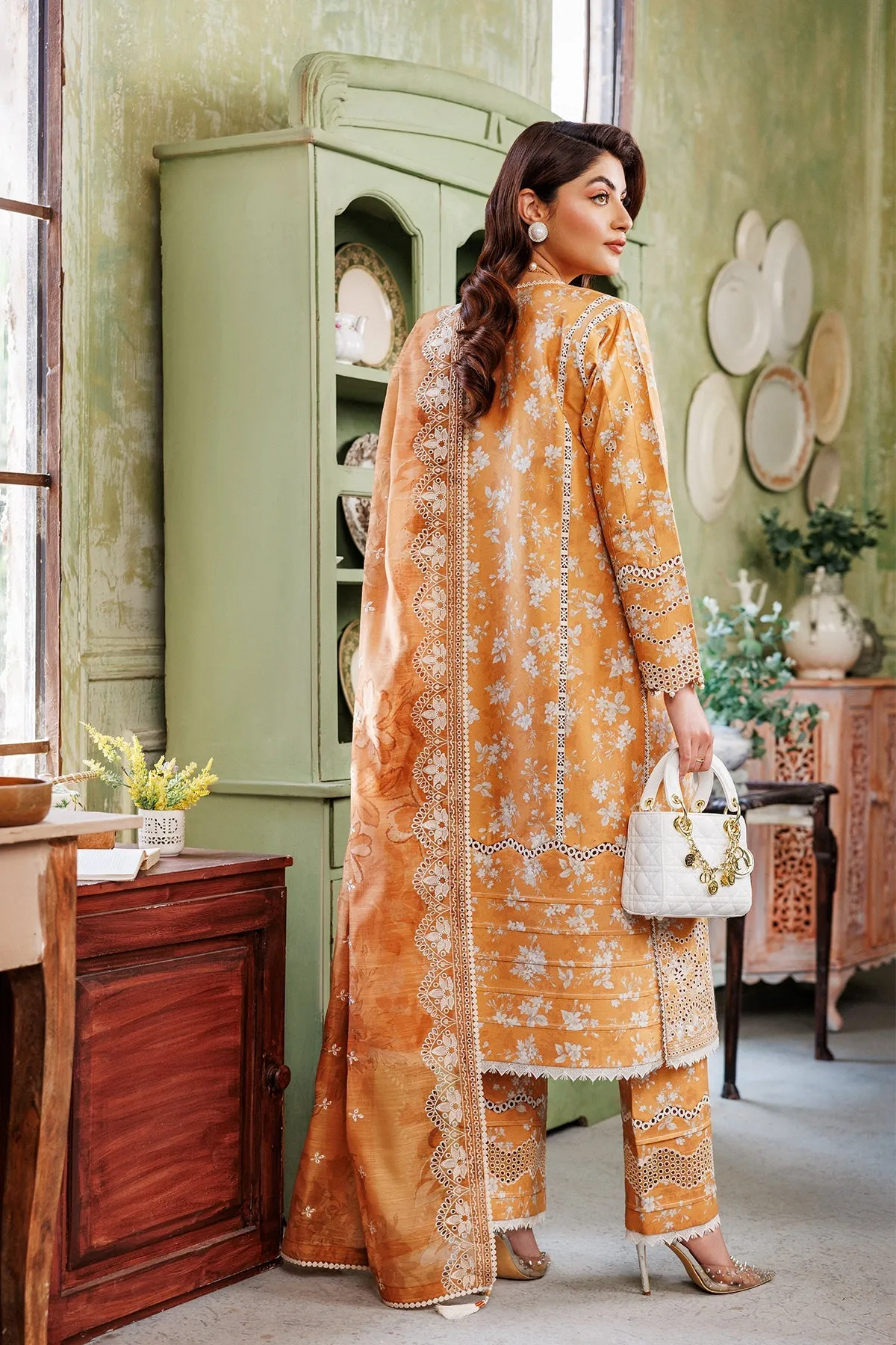 Alizeh Maahi Lawn – AF-EPL-7014-Sung
