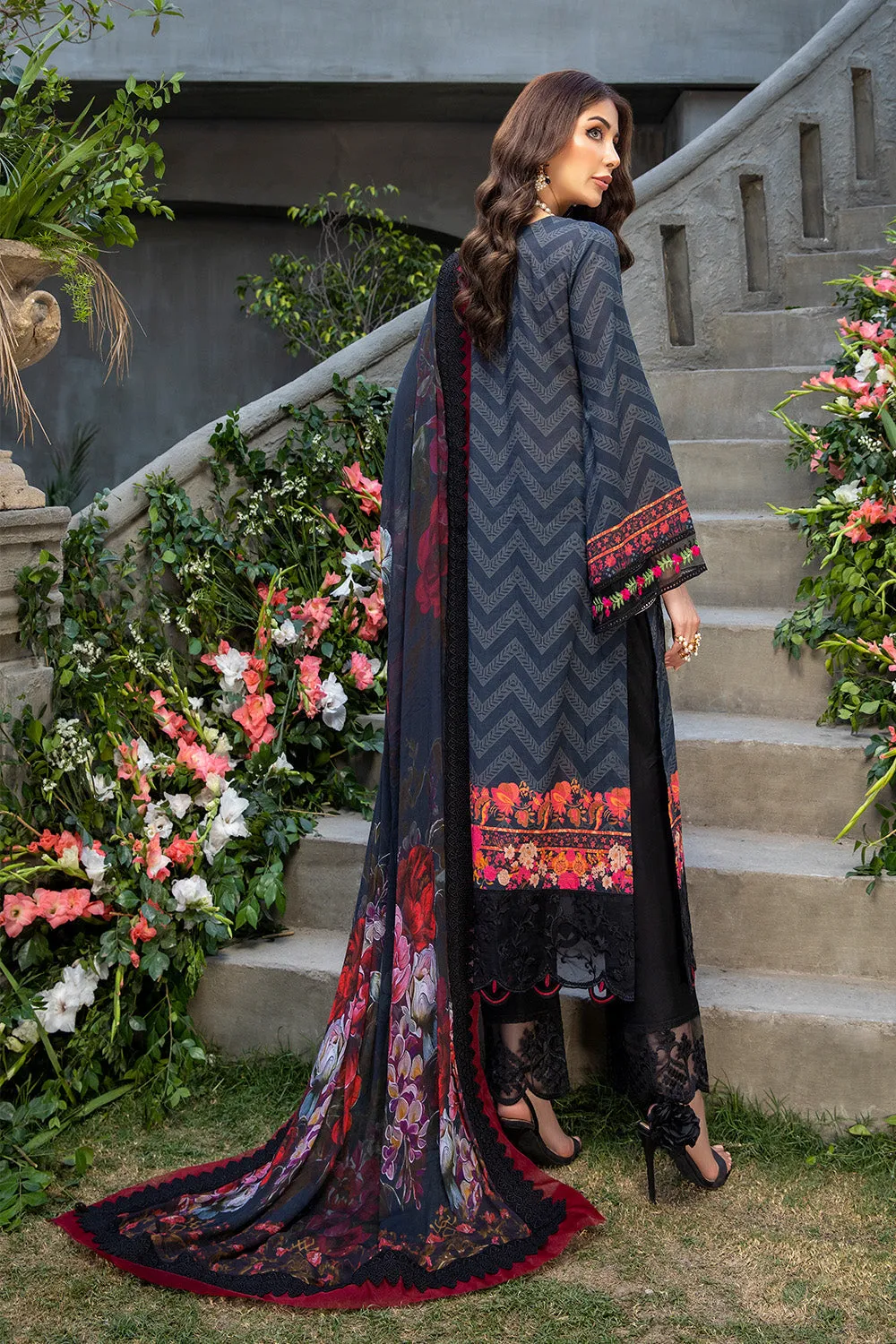 Azure Luxury Lawn Collection 2022 – Starburst