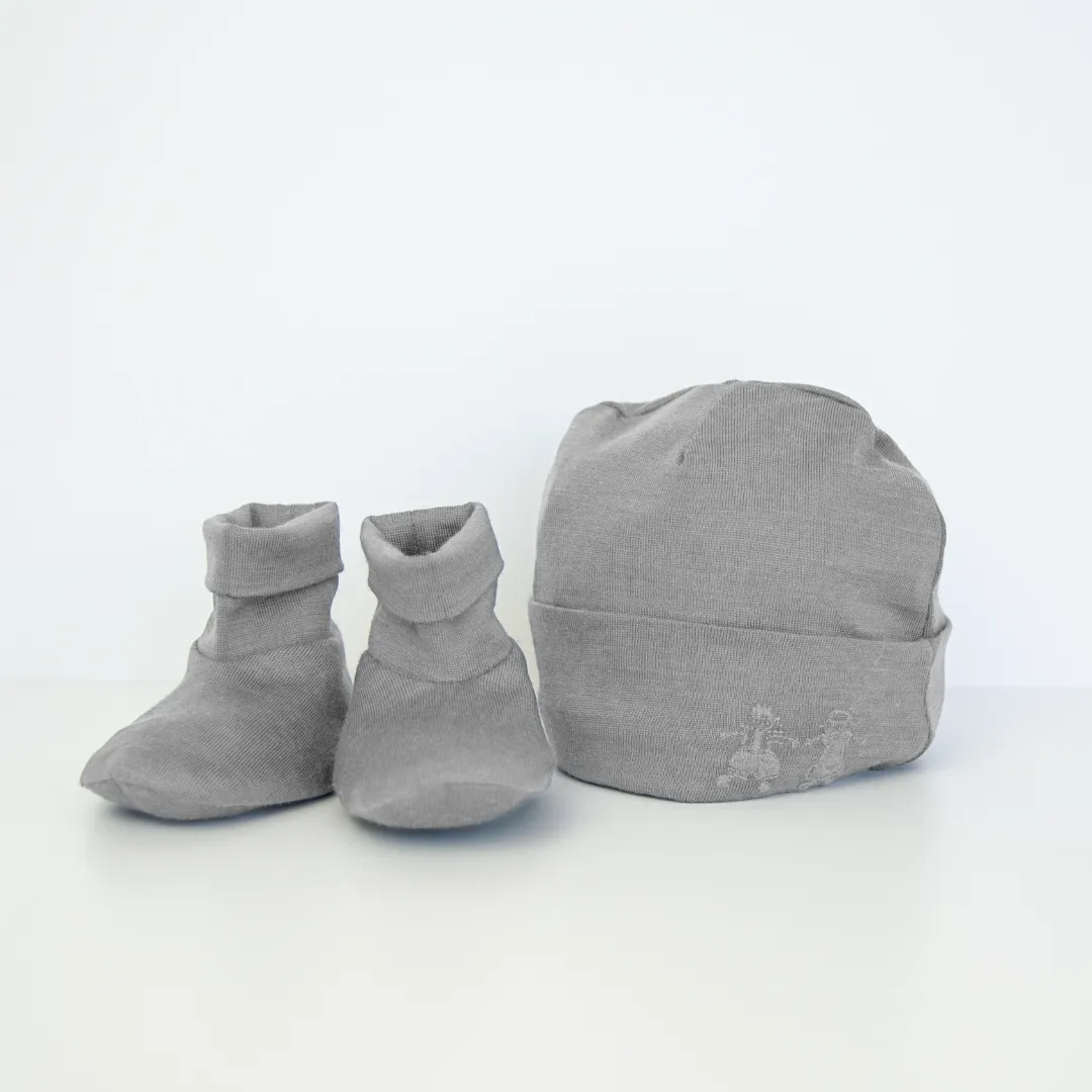Beanie   Bootie Set