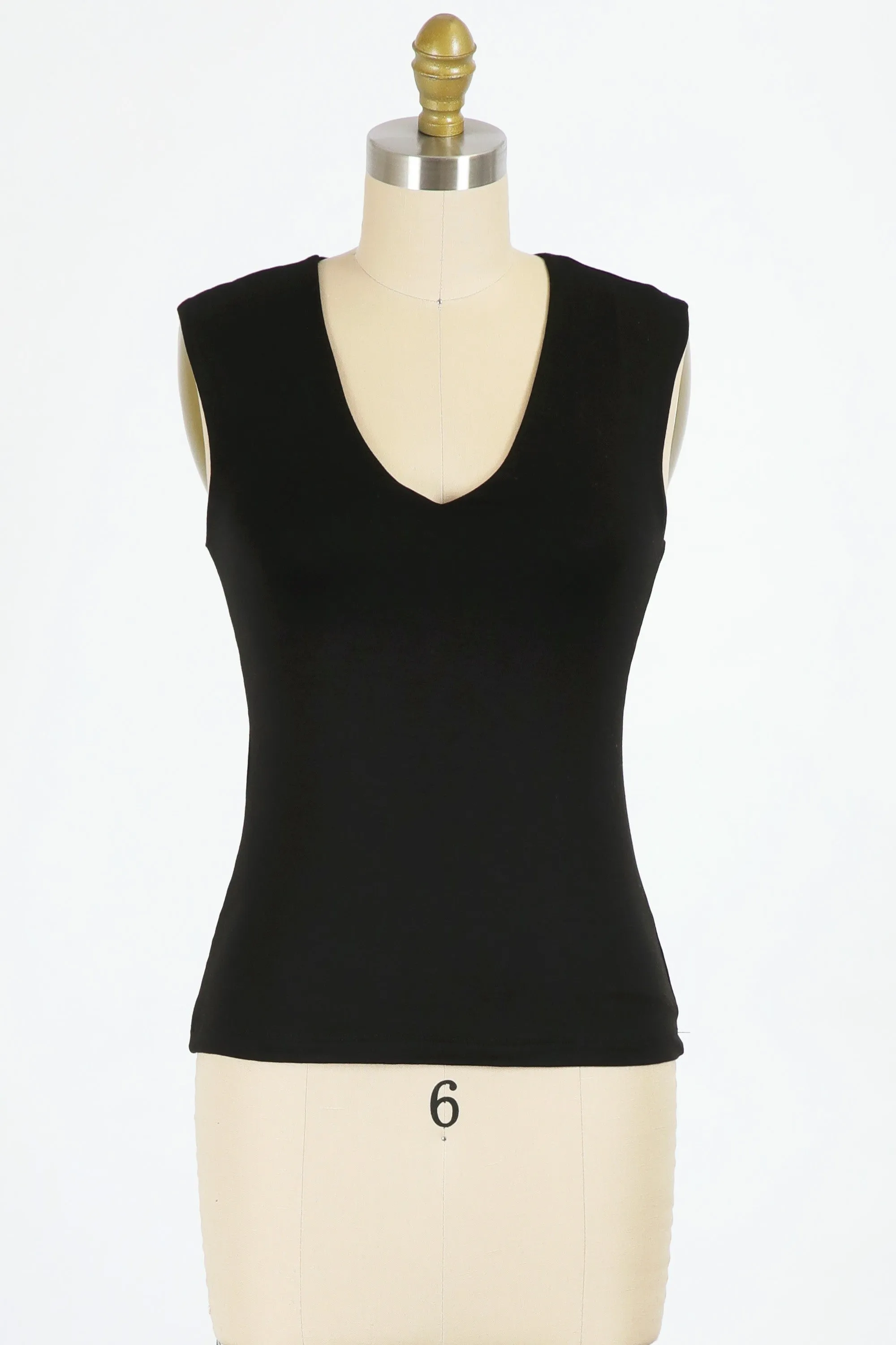 DOUBLE LAYER V-NECK TANK TOP - BLACK
