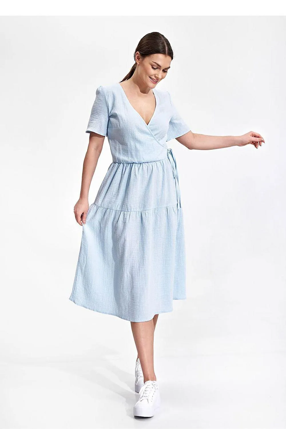 Elegant Flared Midi Envelope Dress with Short Sleeves and Chic Accents
