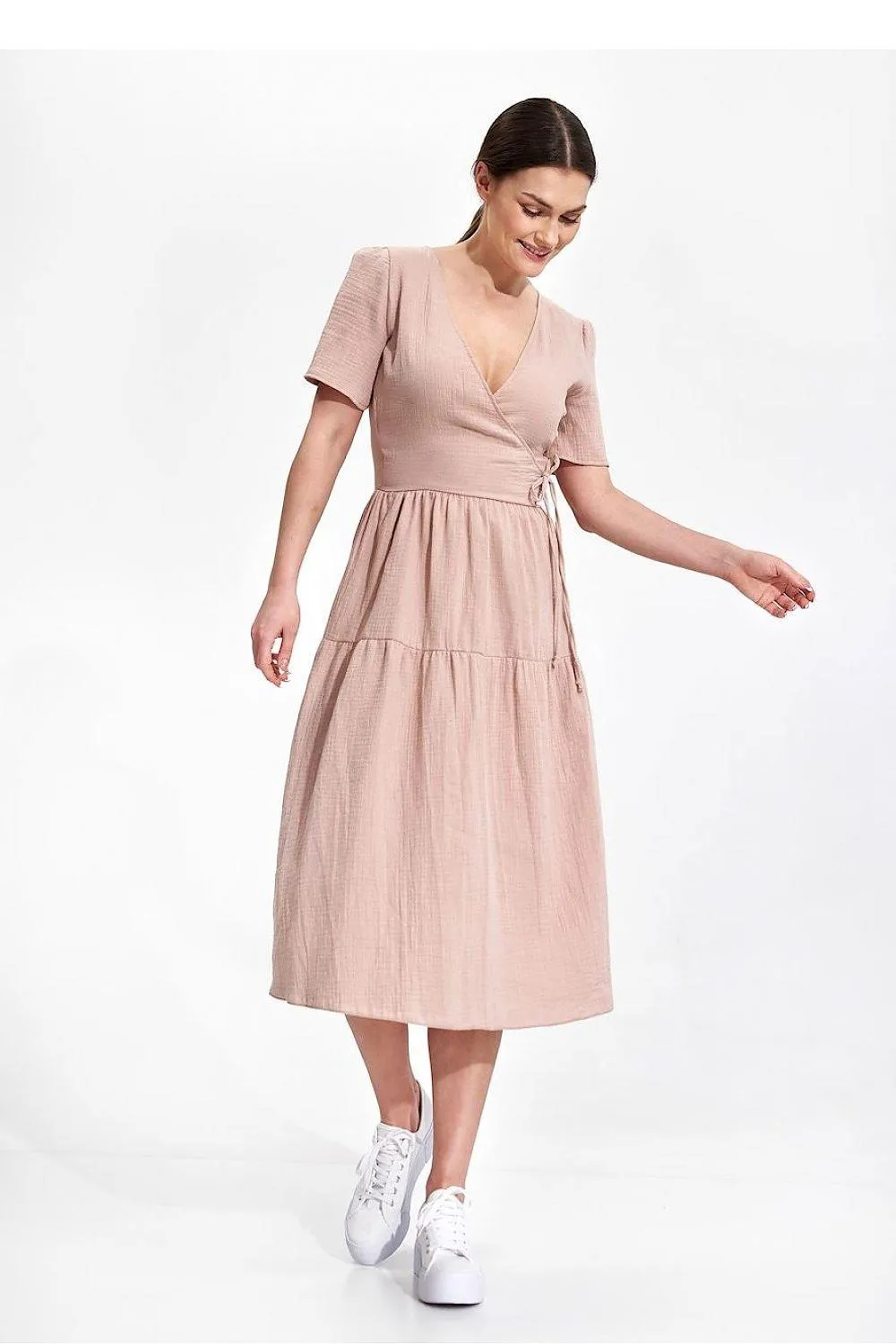 Elegant Flared Midi Envelope Dress with Short Sleeves and Chic Accents