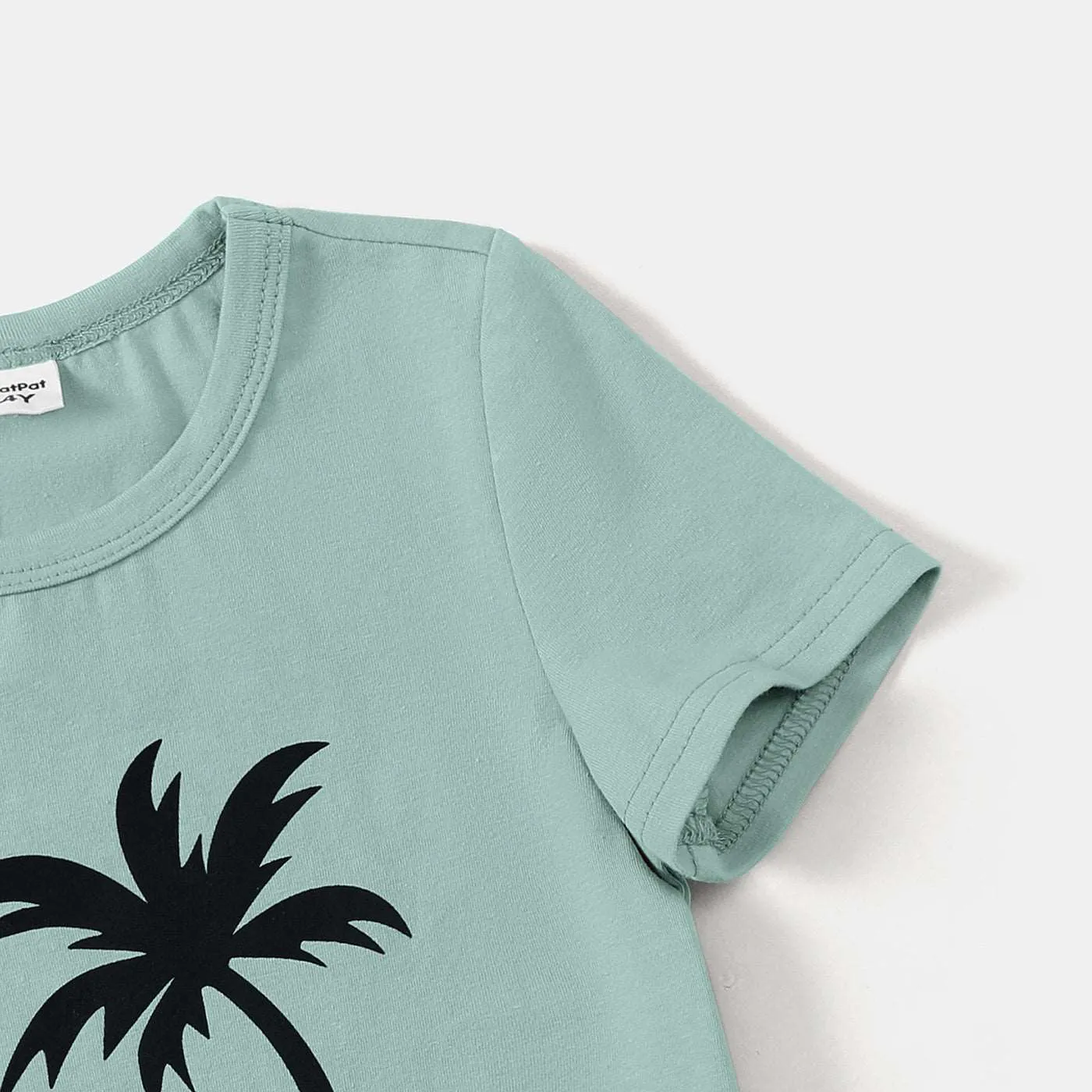 Family Matching Outfits Coconut Tree & Letter Print T-shirts
