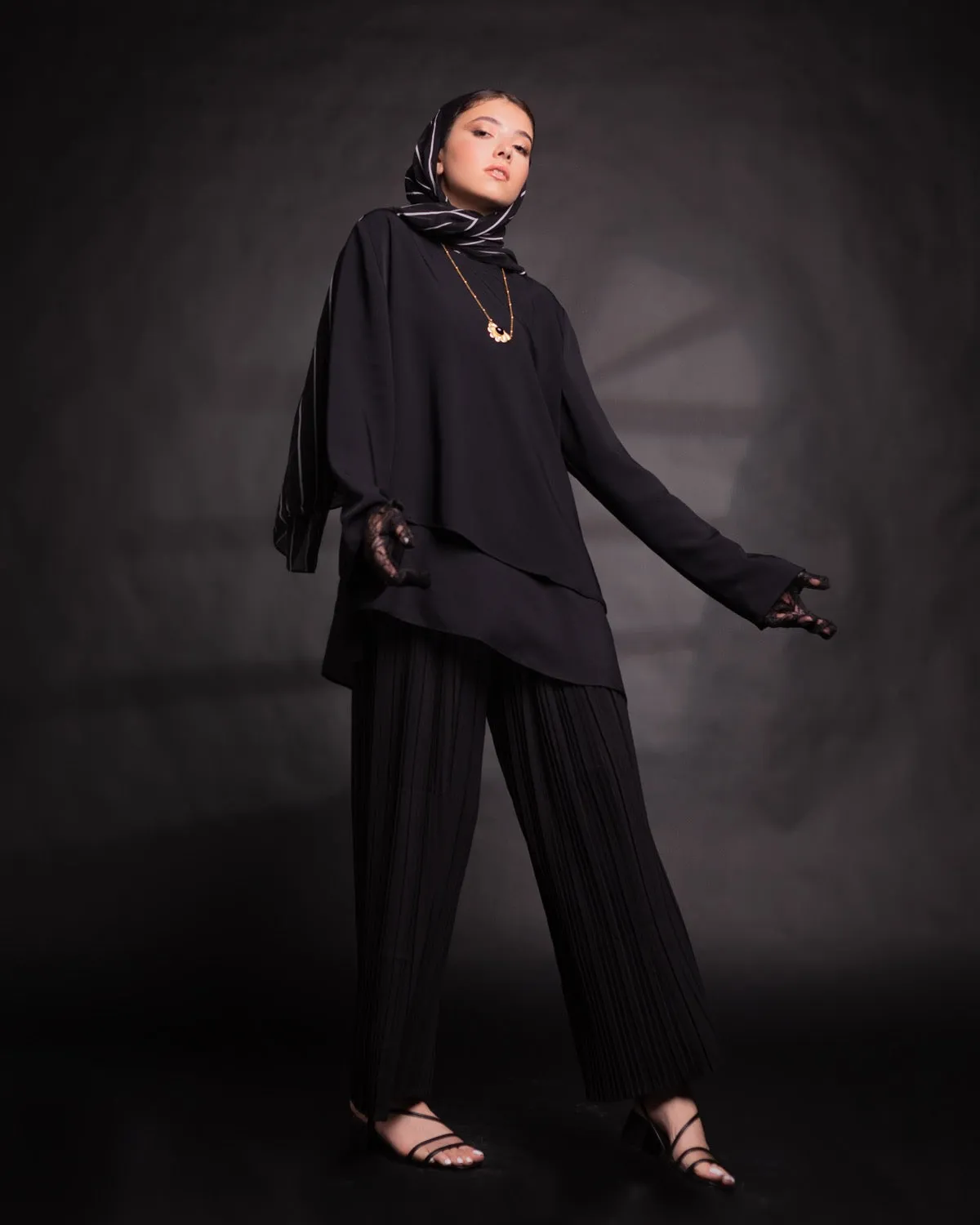 Layer up Blouse - Black