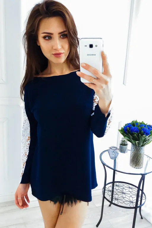 New Lace Stitching Long Sleeved Shirt Bottoming Shirt