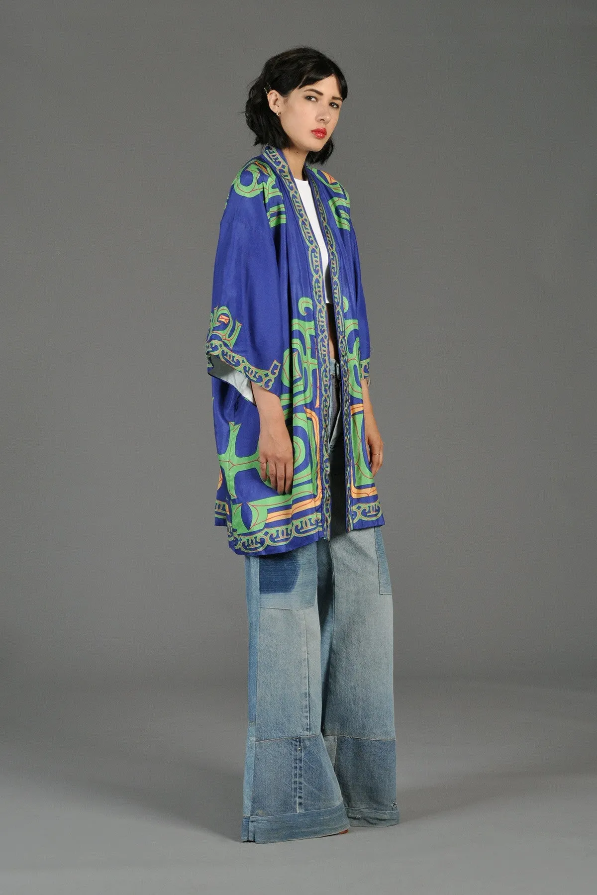 Silk Graphic Ethnic Kimono Sleeve Jacket