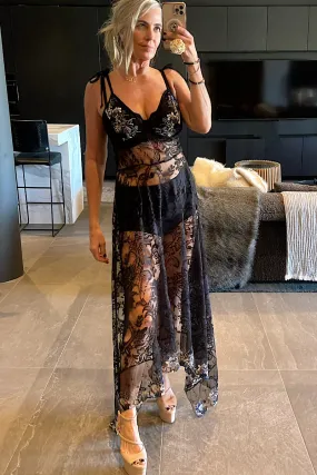 The Lorri Lace Dress