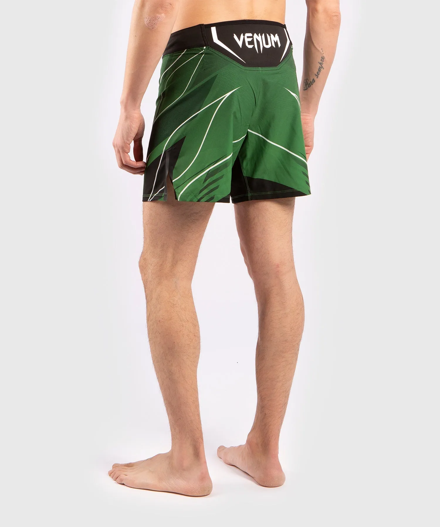 UFC Venum Pro Line Men's Shorts - Green